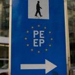 Signboard pointing out to the European Parliament Signboard pointing out to the European Parliament