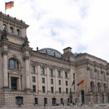 Reichstag building in Berlin, seat of the Bundestag (picture Arnoldius)