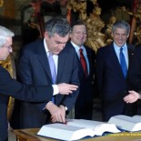 Gordon Brown signs the Lisbon treaty (source The Council of the European Union)
