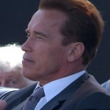 490px-Arnold_Schwarzenegger Arnold Schwarzenegger