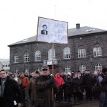 Protests in Reykjavik demanding the resignation of central bank governor David Oddsson (picture Christine Lowe / Flickr)